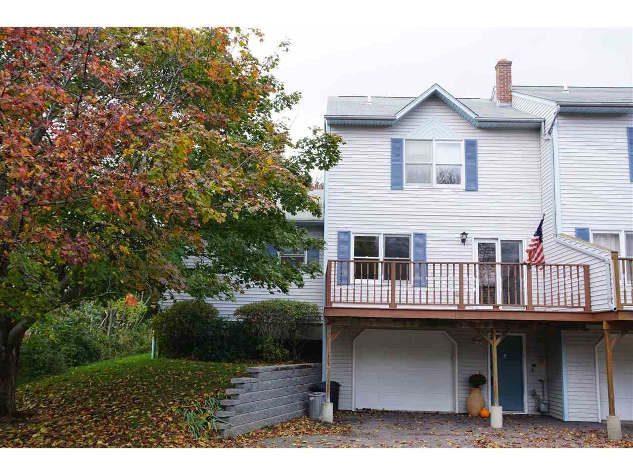 24 Craftsbury Court, Unit 4