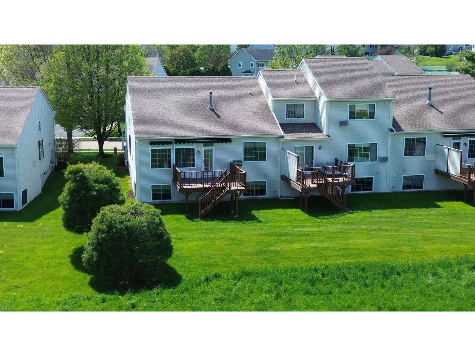 24 Fox Run Road