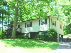 24 Greenbriar Drive