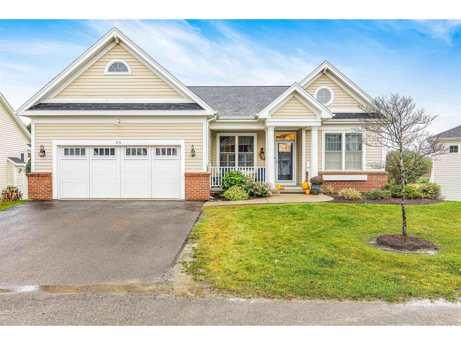 24 Halfmoon Lane
