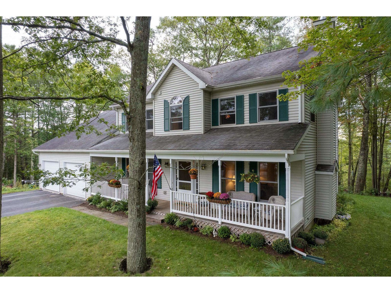 24 Hillside Circle, Unit 1