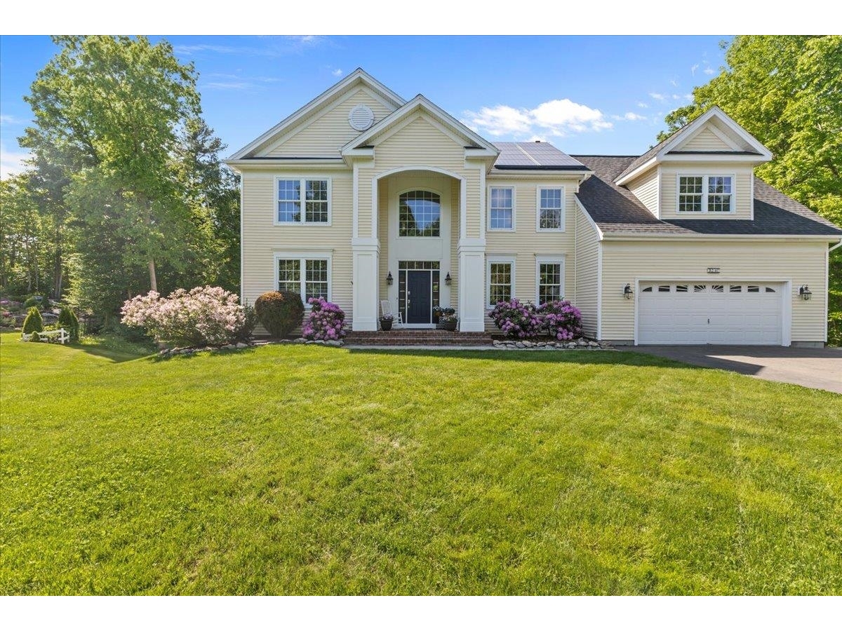 24 Ledge Drive