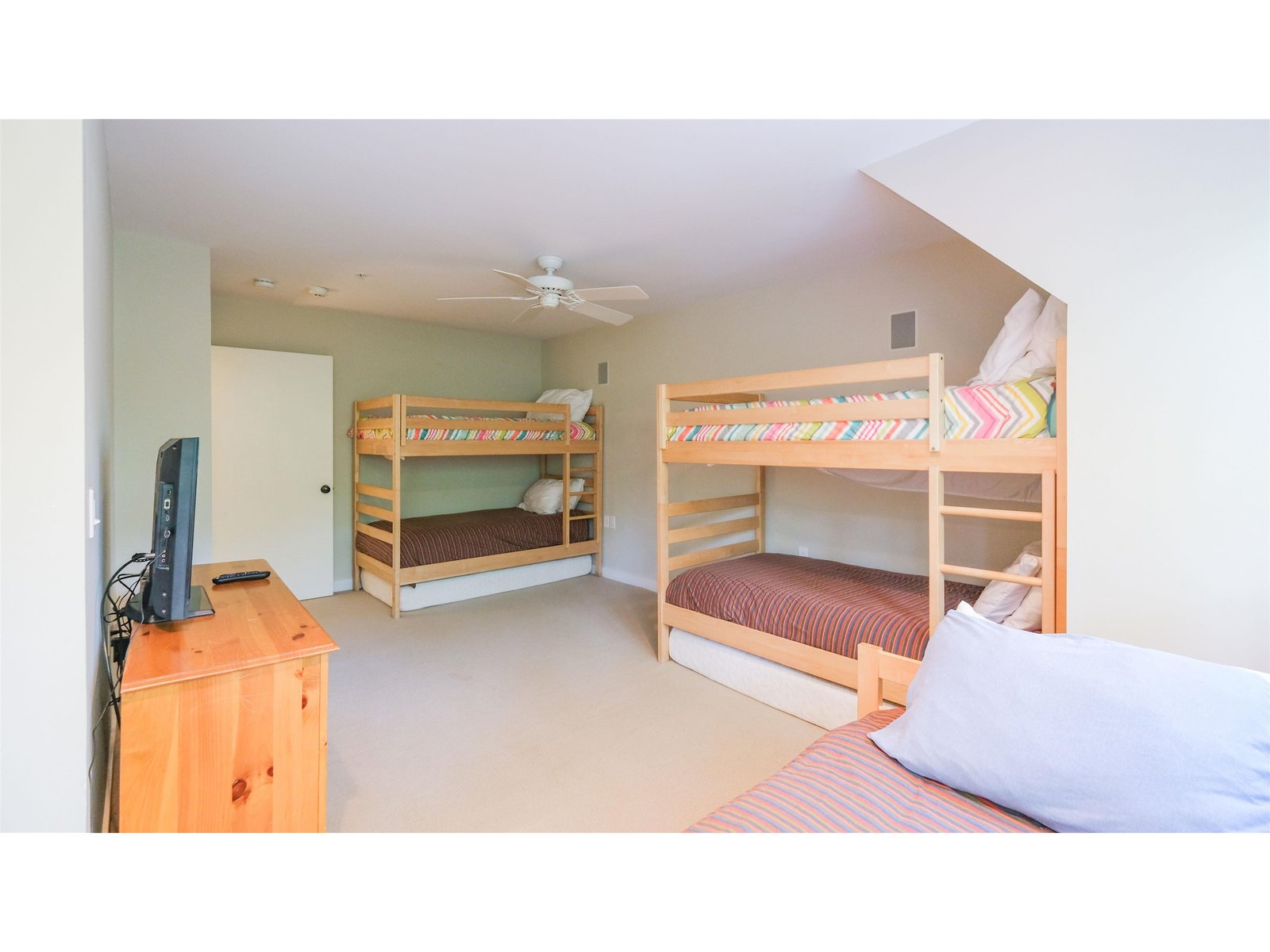 24 Ledgewood Road, Unit B2/B6 GR
