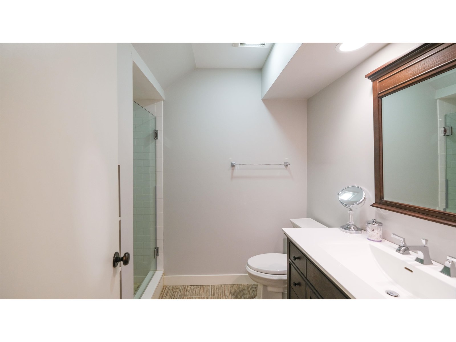 24 Ledgewood Road, Unit B2/B6 GR