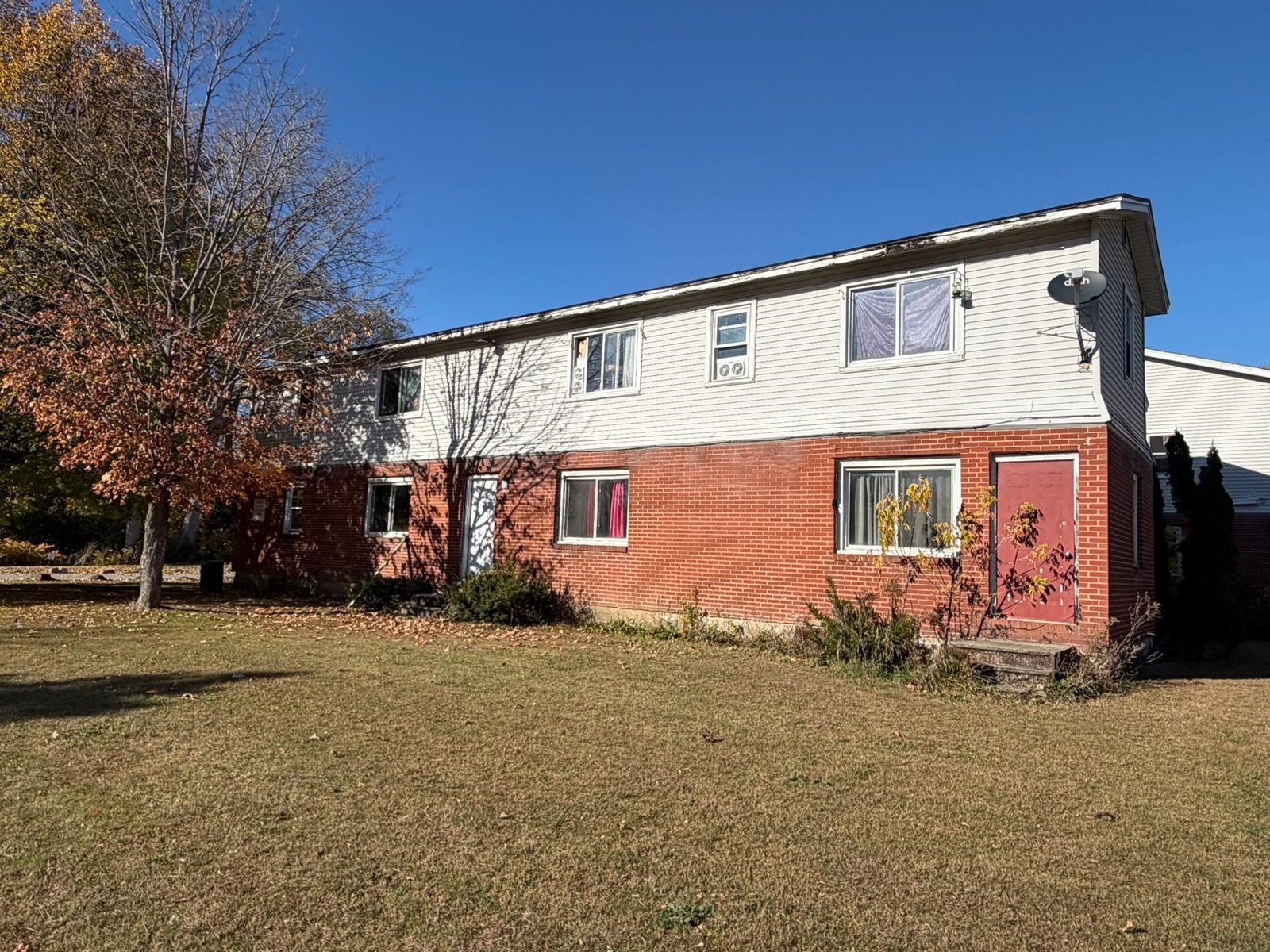 24 Maple Street