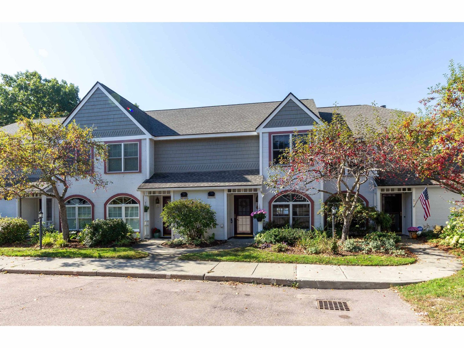 24 Northshore Drive, Burlington