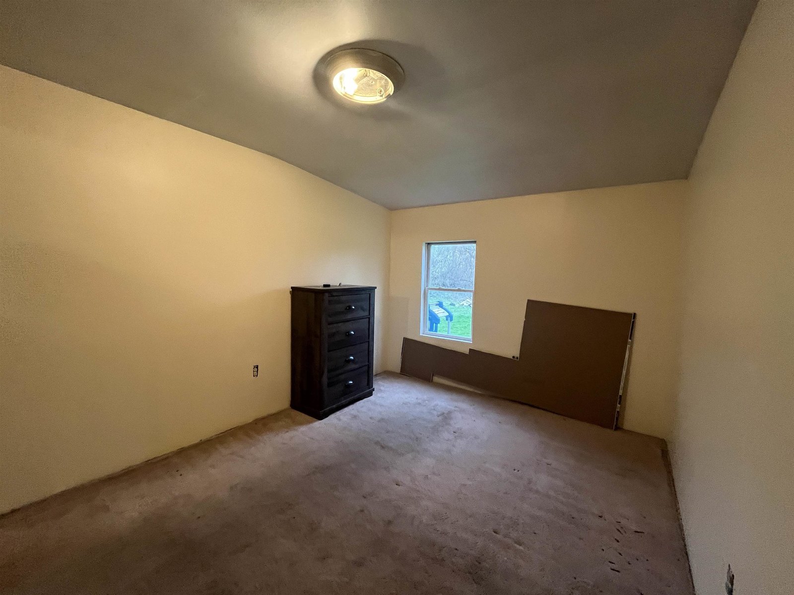 24 Pearl Ave Extension