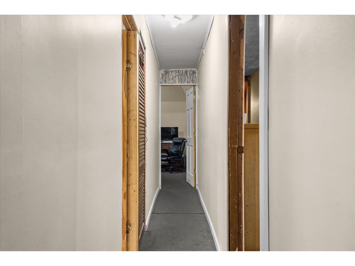 24 Pearl Ave Extension