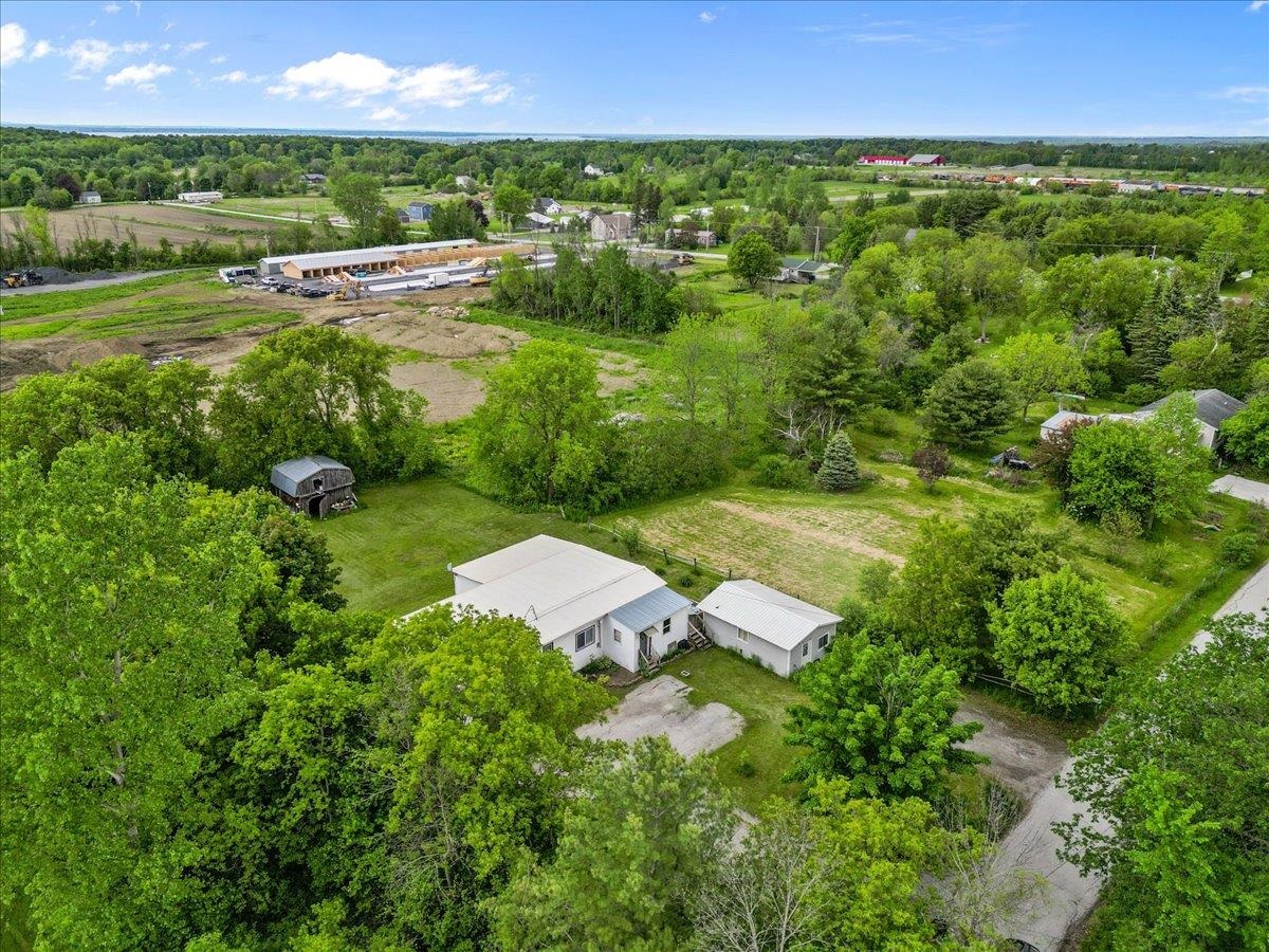 24 Pearl Ave Extension