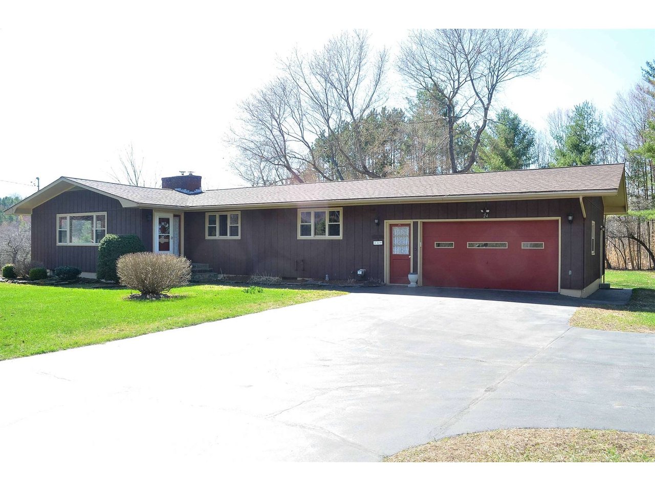 24 Pine Hill Road