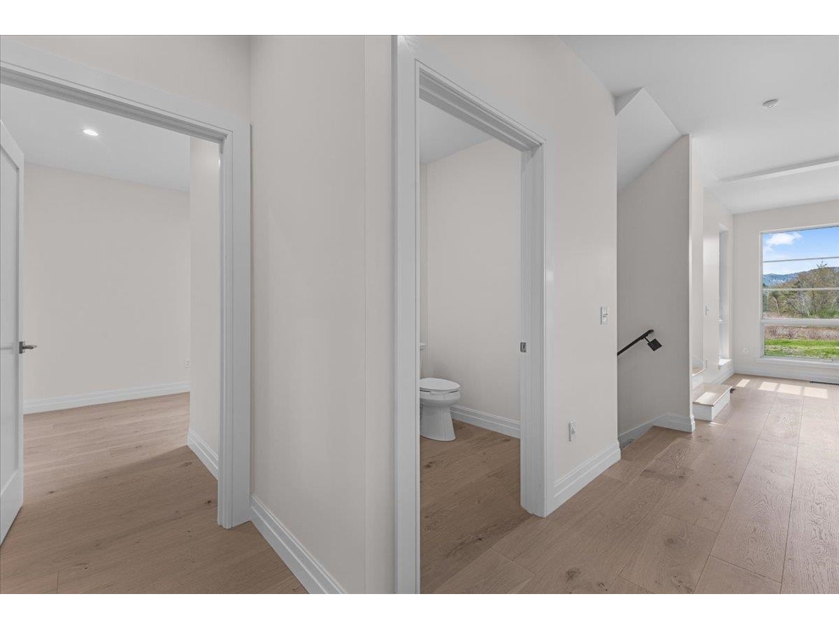 24 River's Edge Lane, Unit 2