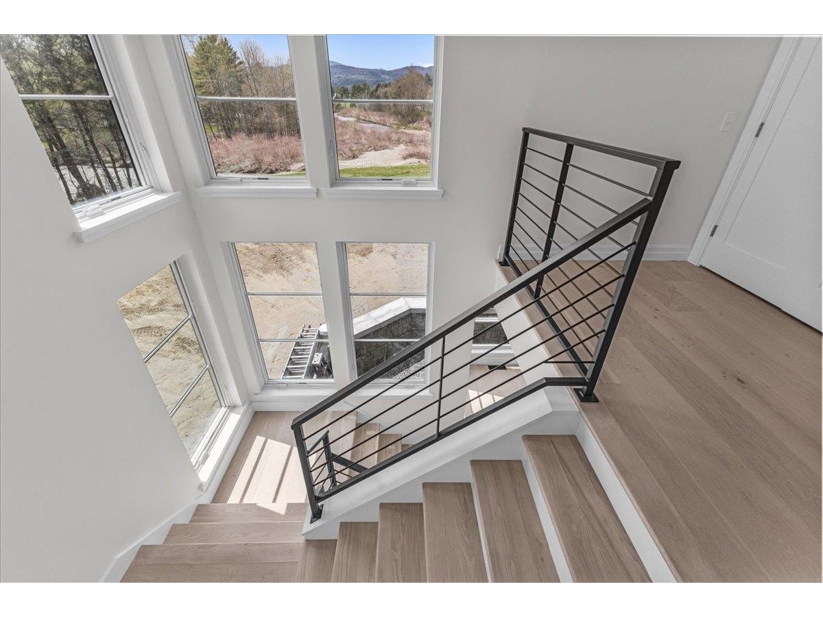 24 River's Edge Lane, Unit 2