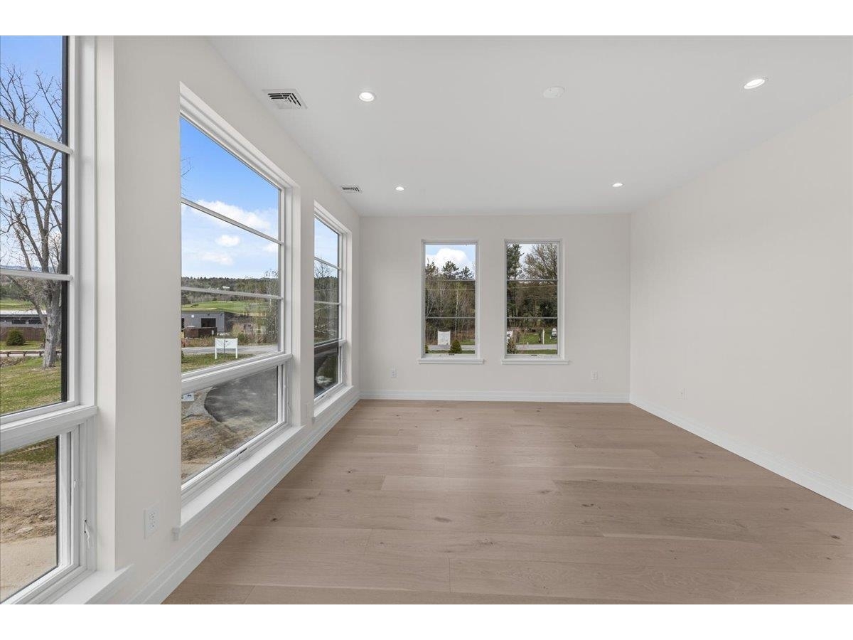 24 River's Edge Lane, Unit 2