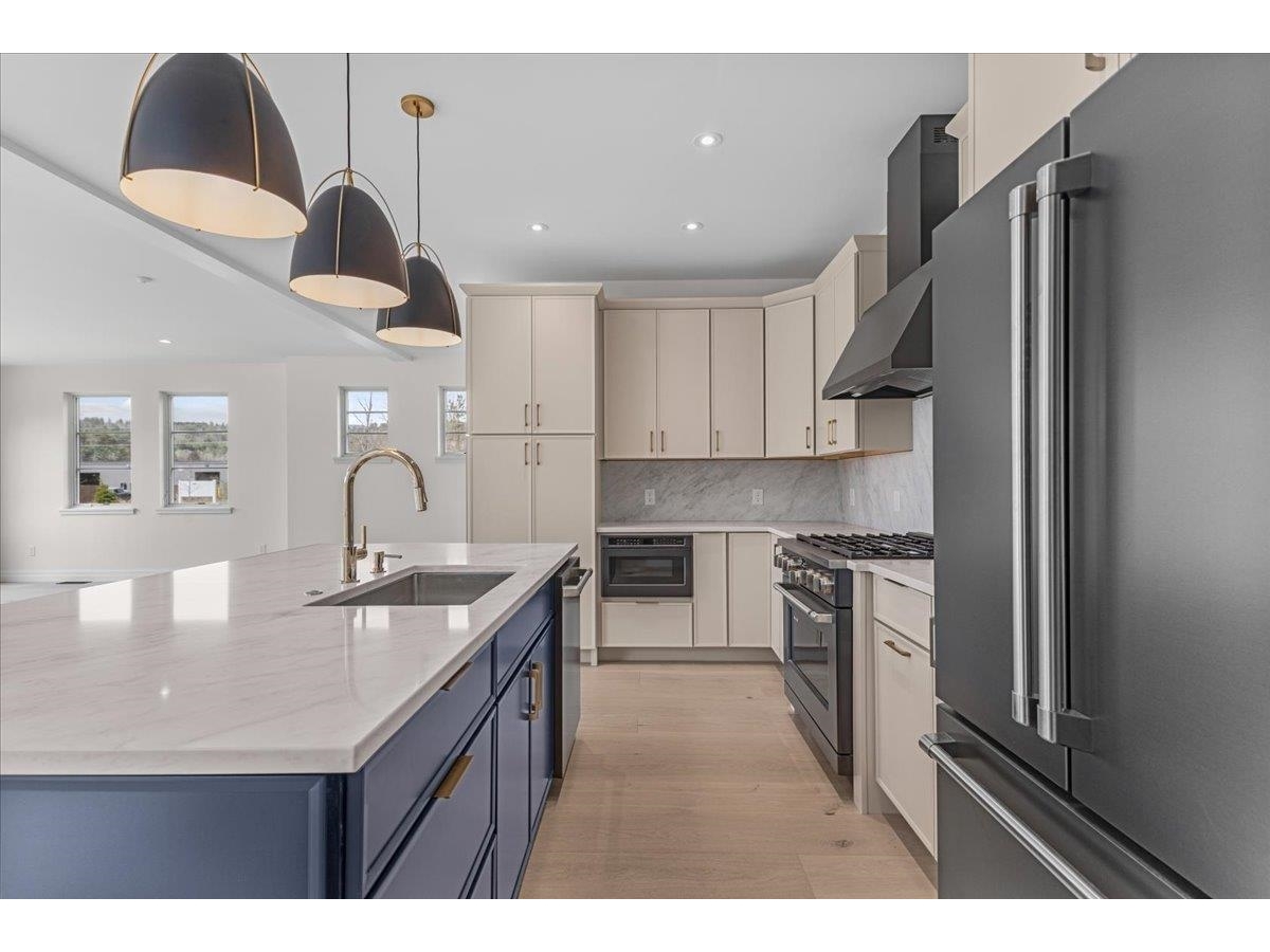 24 River's Edge Lane, Unit 2