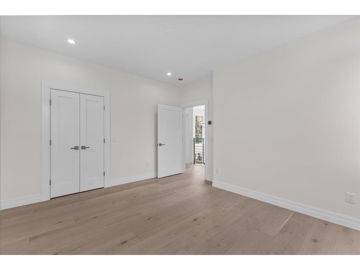 24 River's Edge Lane, Unit 2