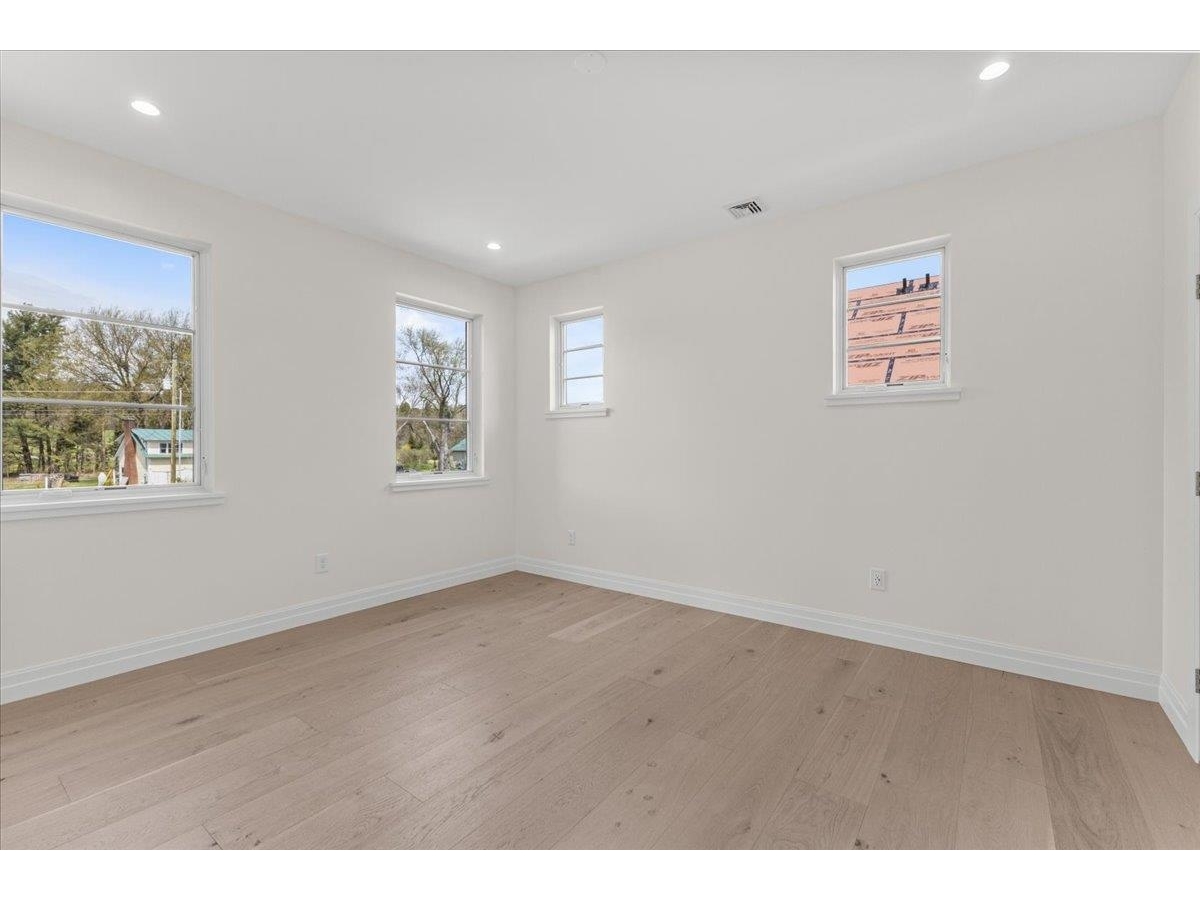24 River's Edge Lane, Unit 2