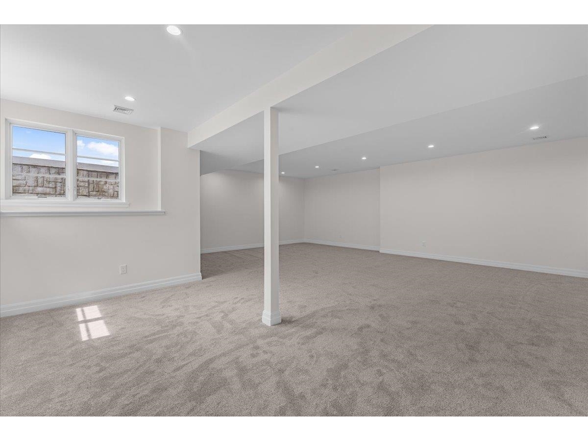 24 River's Edge Lane, Unit 2
