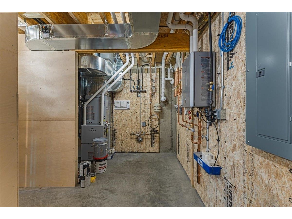 24 River's Edge Lane, Unit 2