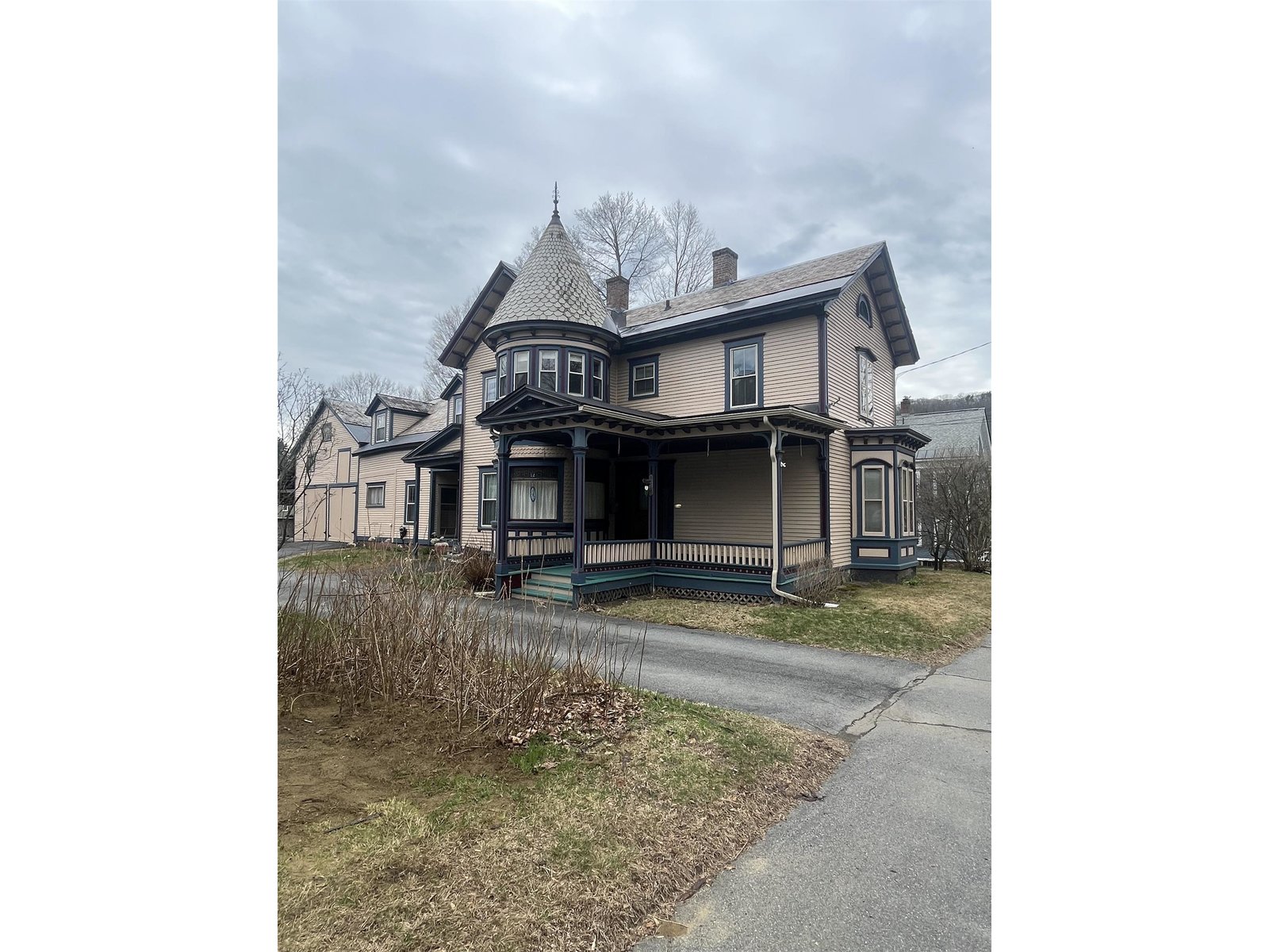 24 School Street