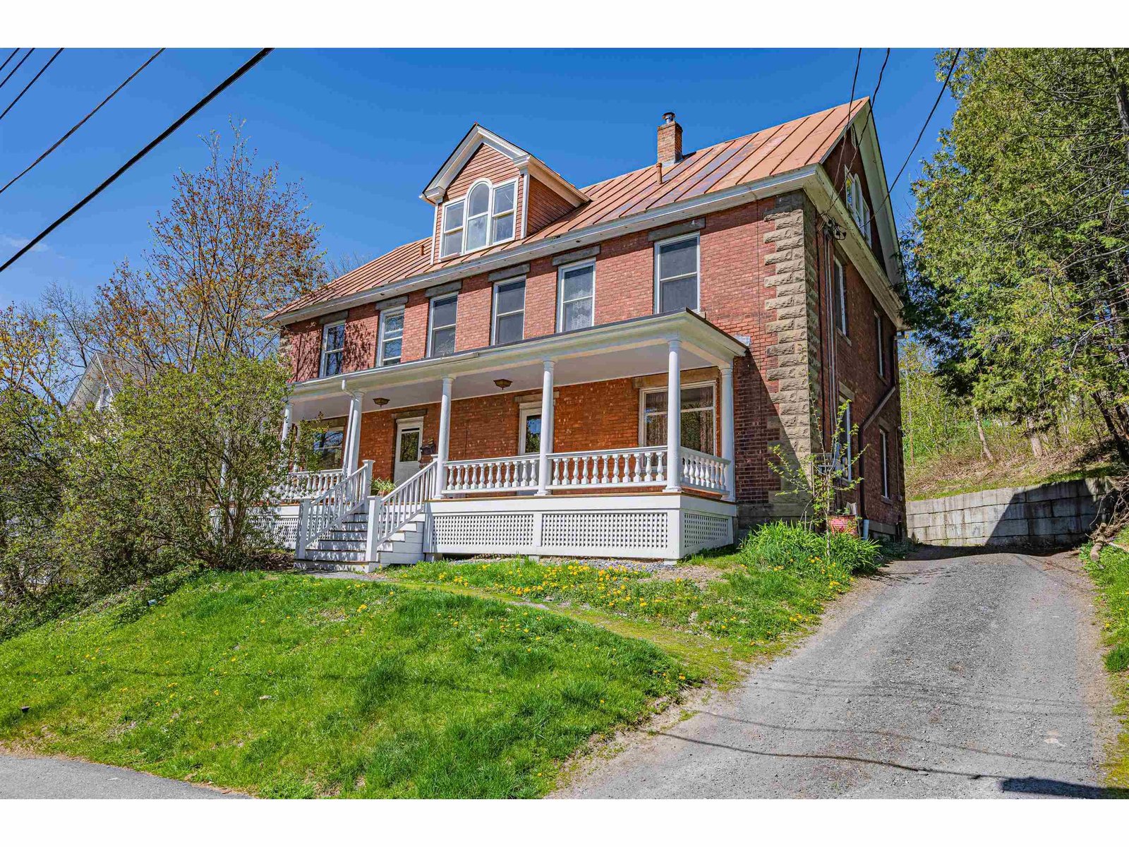 24 Sibley Avenue