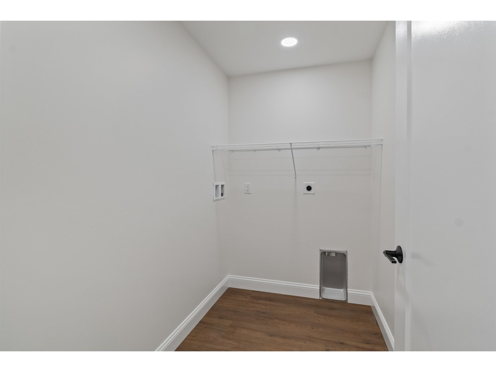 24 Upper Gilman Street, Unit 4