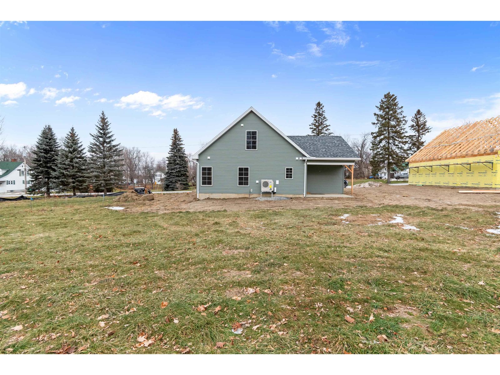 24 Upper Gilman Street, Unit 4