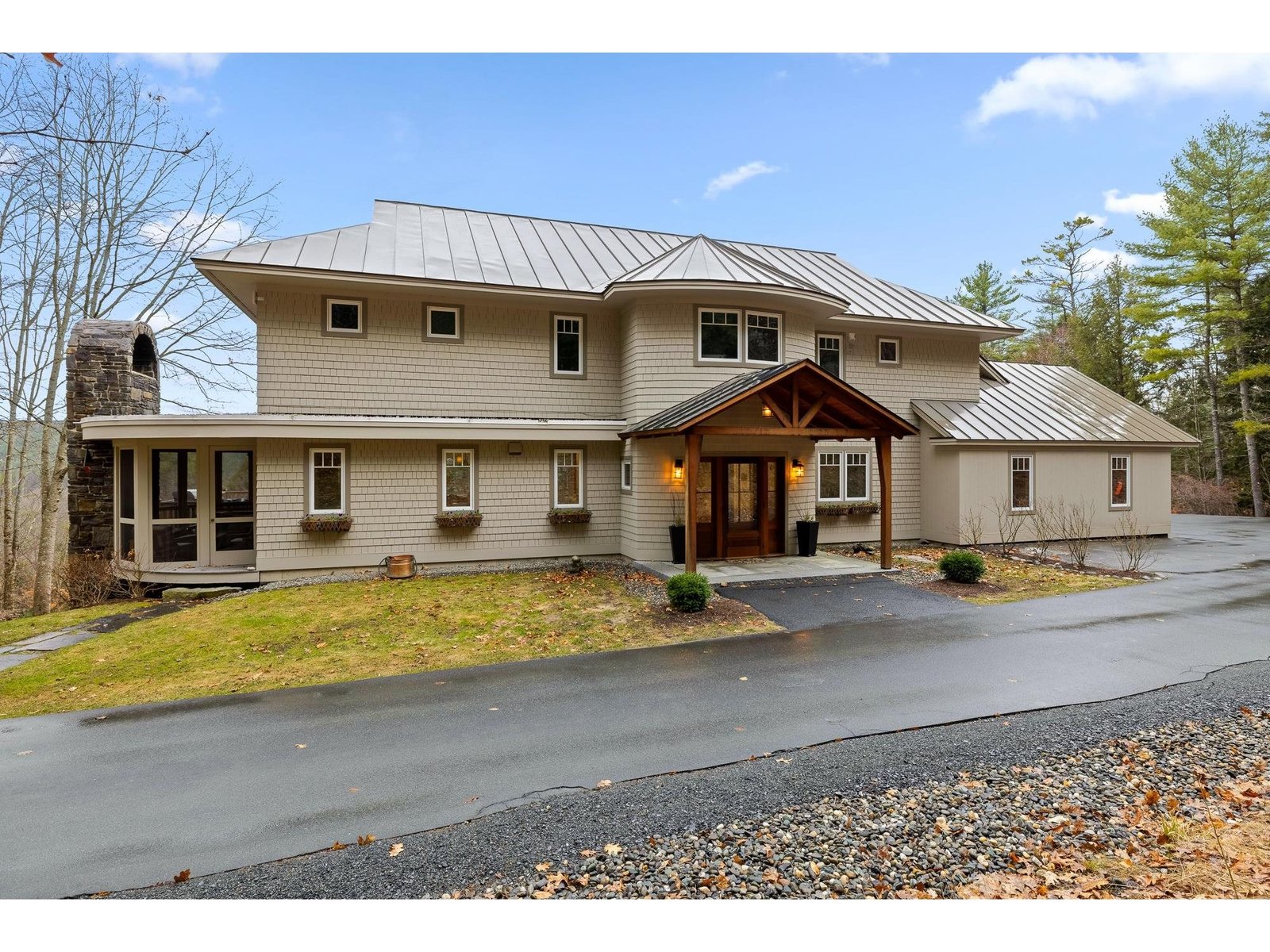 240 Douglas Road