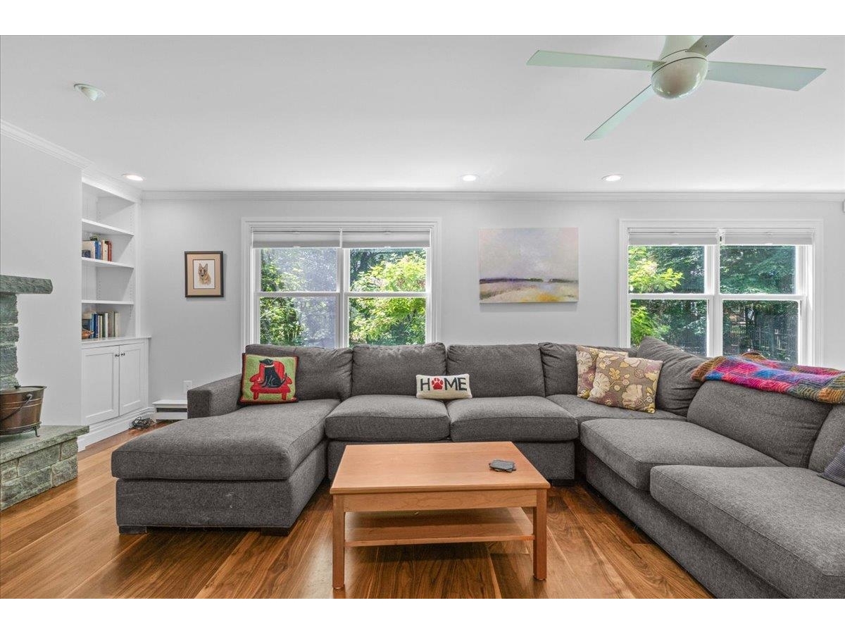 240 South Cove Road