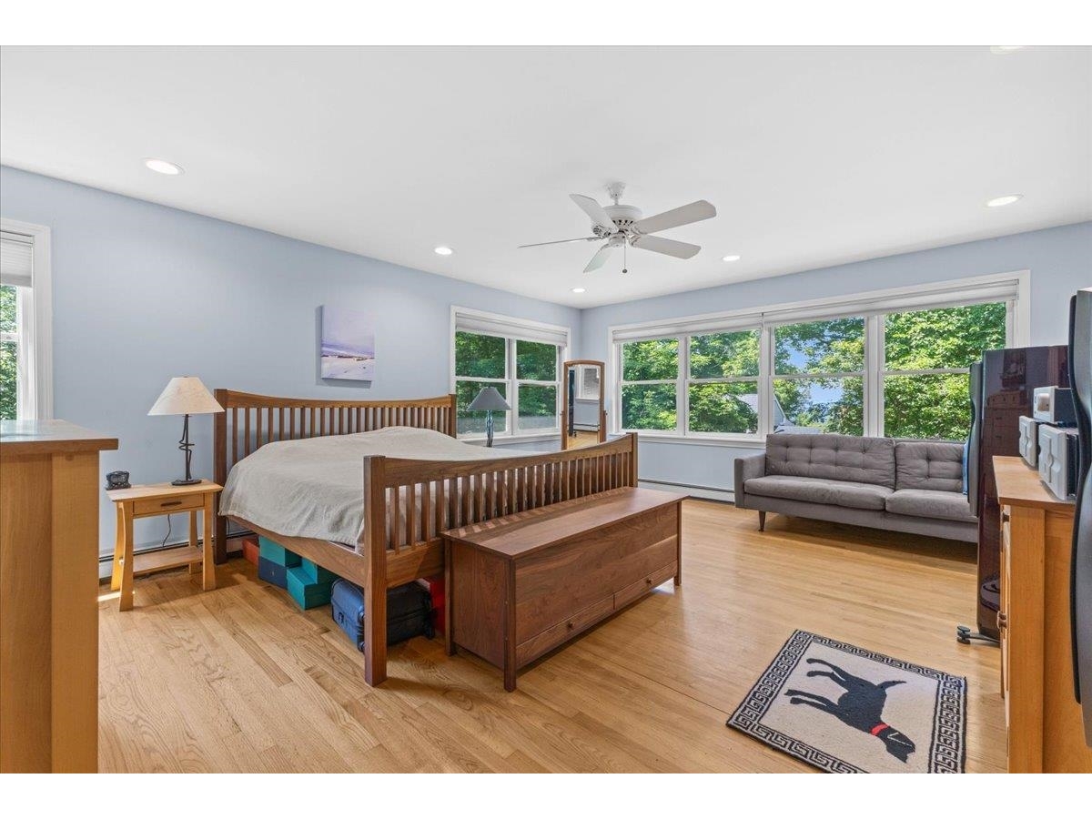240 South Cove Road