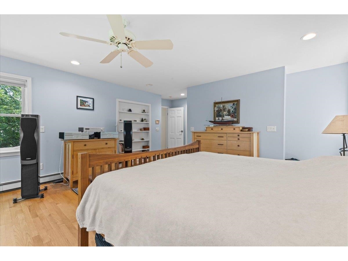 240 South Cove Road