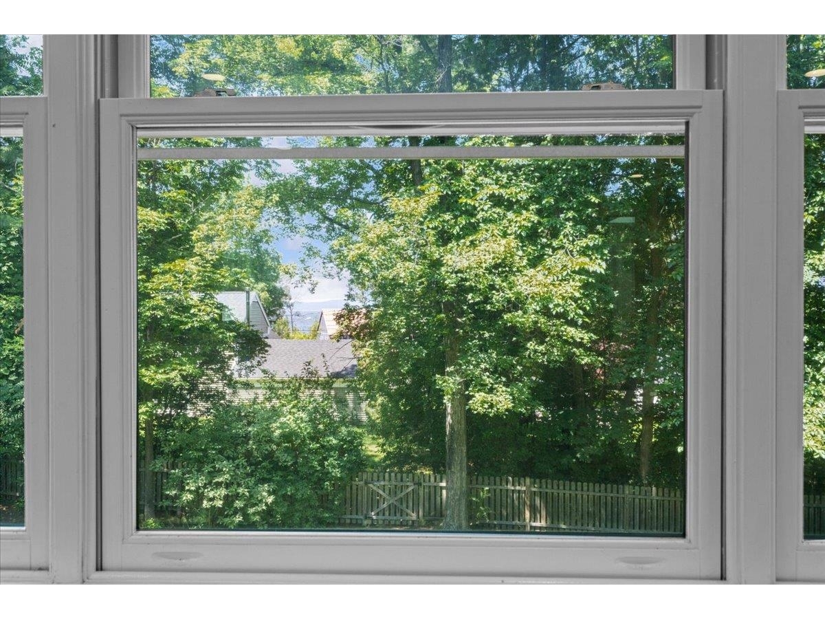 240 South Cove Road