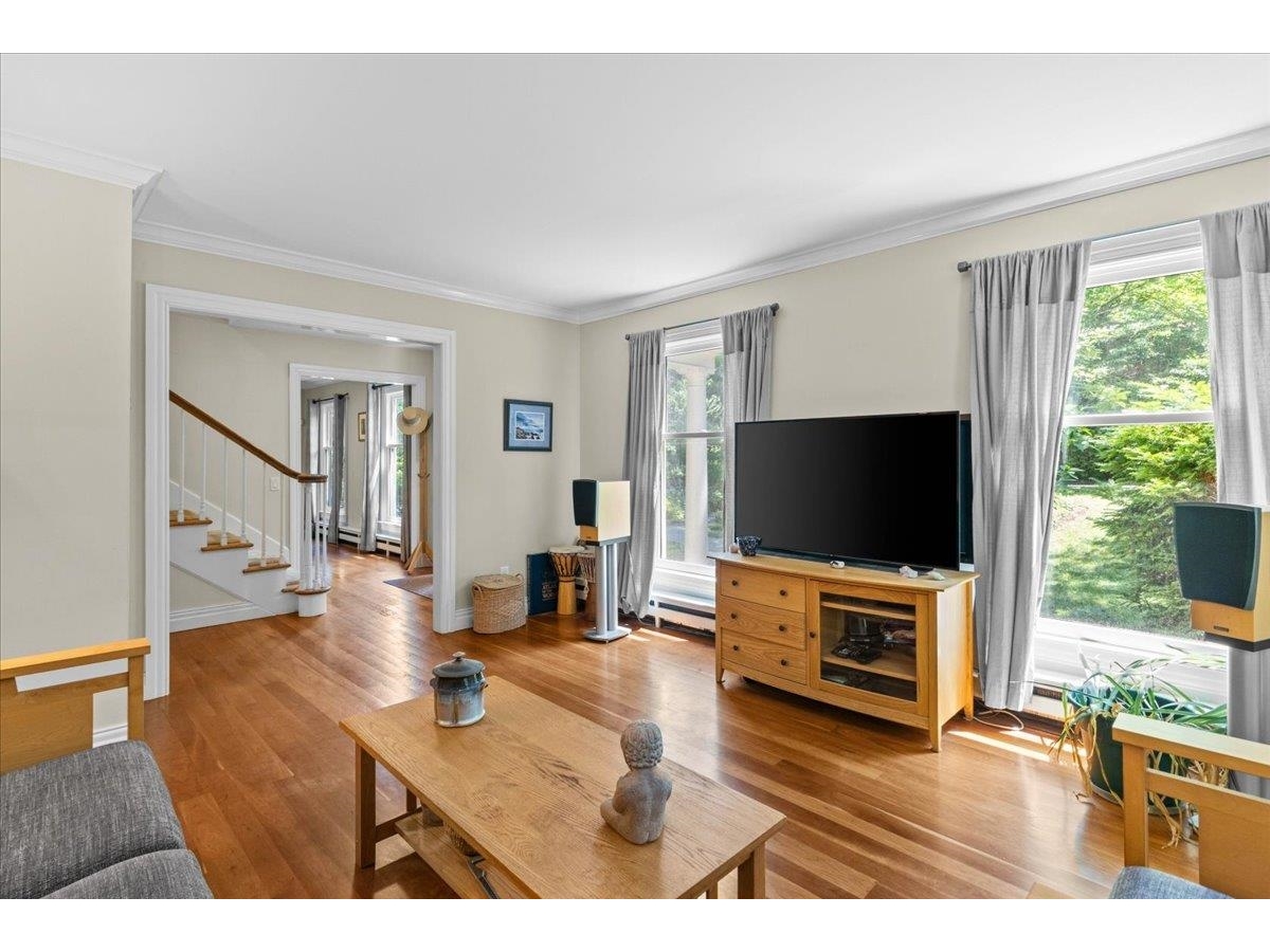 240 South Cove Road