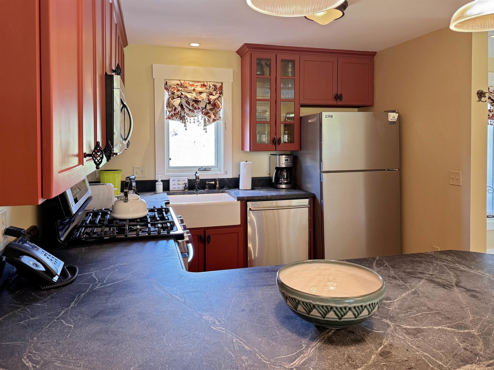 240 Village Green Drive, Unit 14E