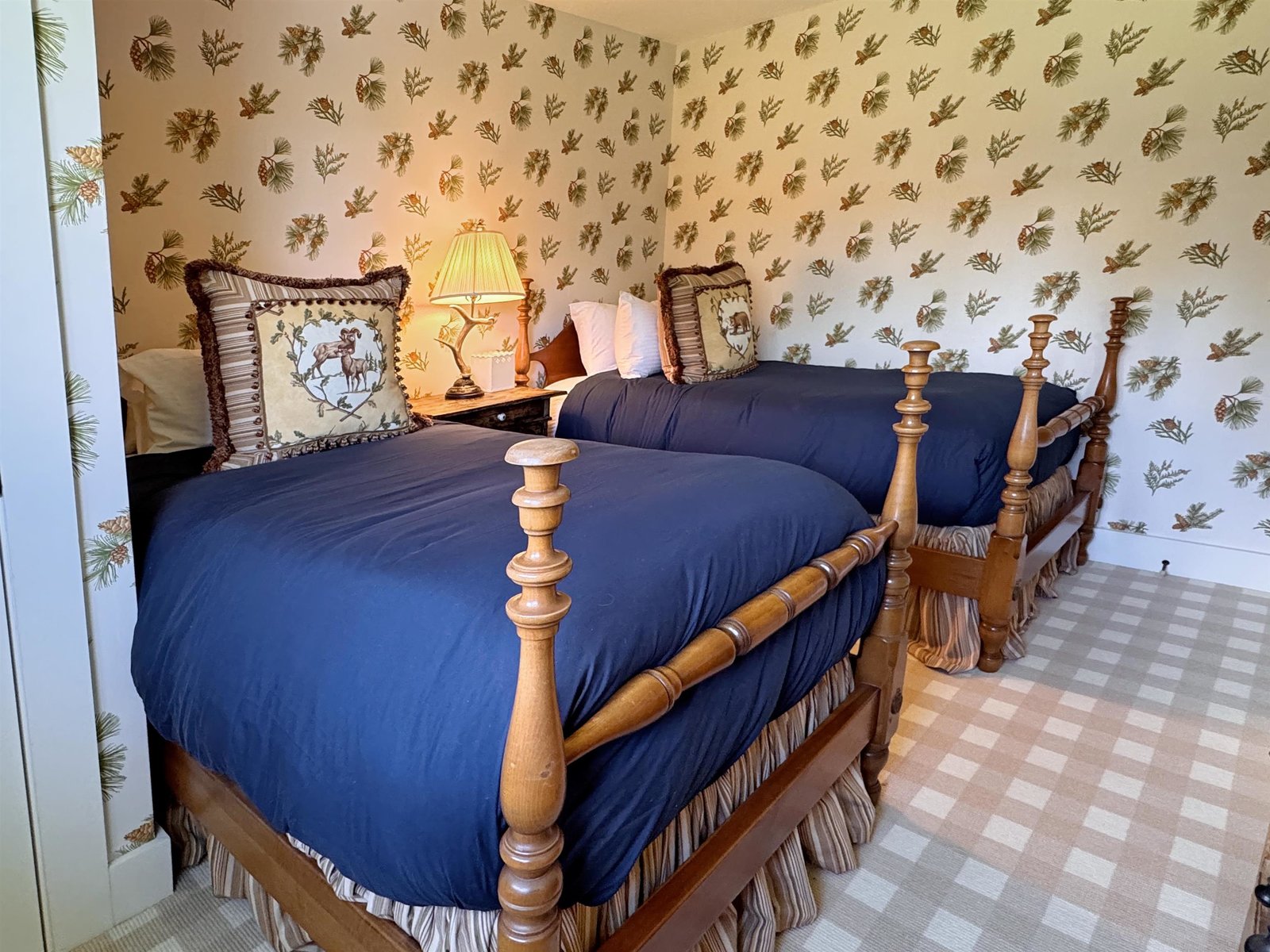 Bedroom 2 - 2nd Floor