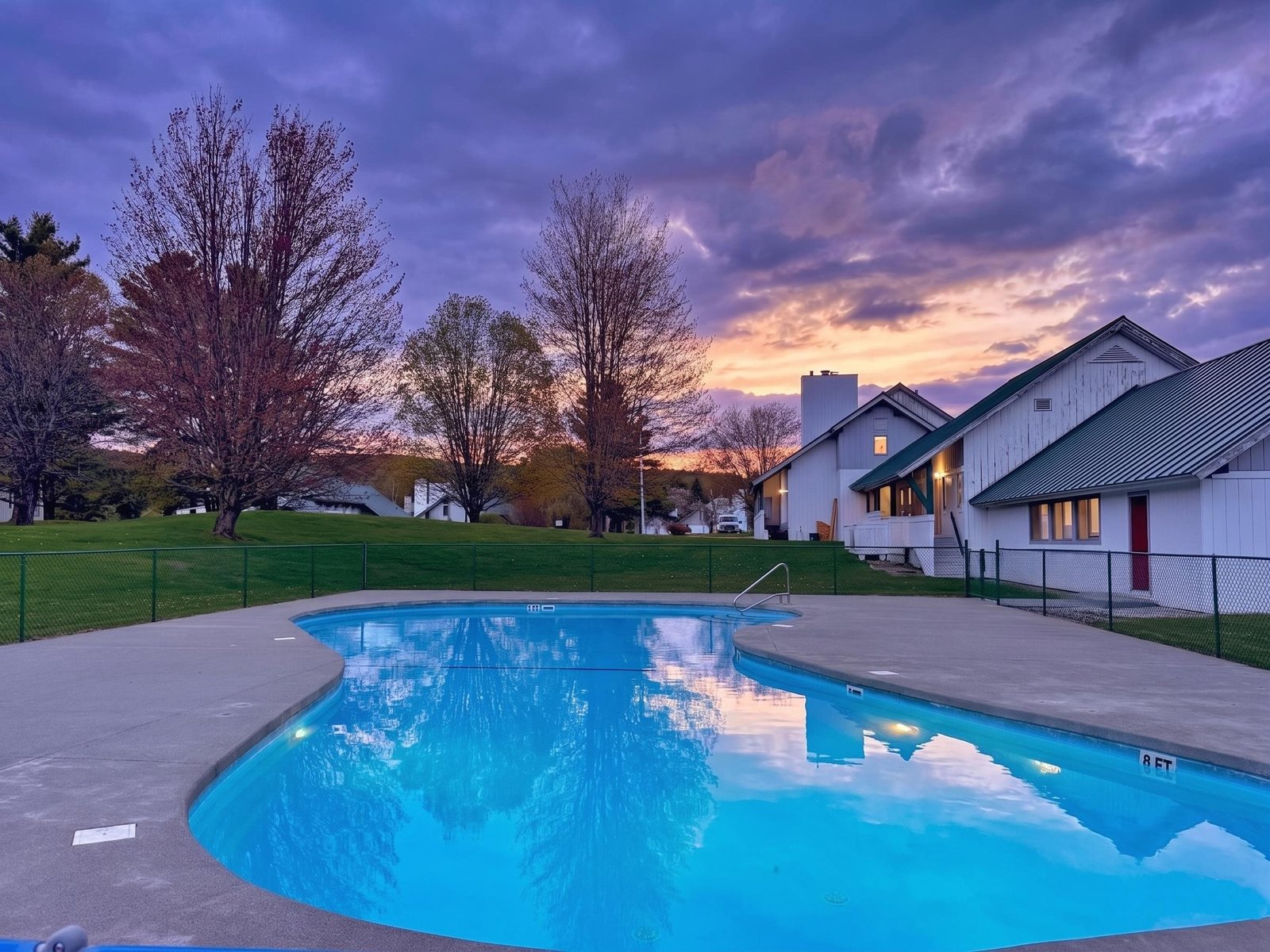 240 Village Green Drive, Unit 14E