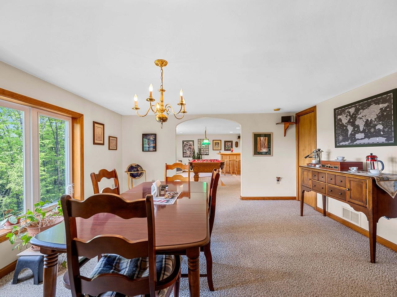 2403 Crosstown Road