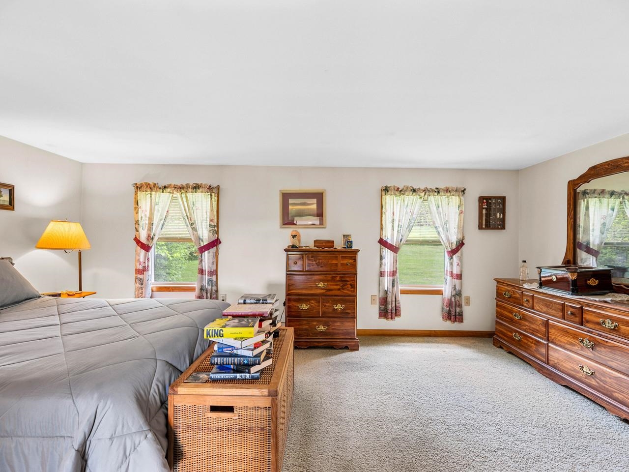 2403 Crosstown Road