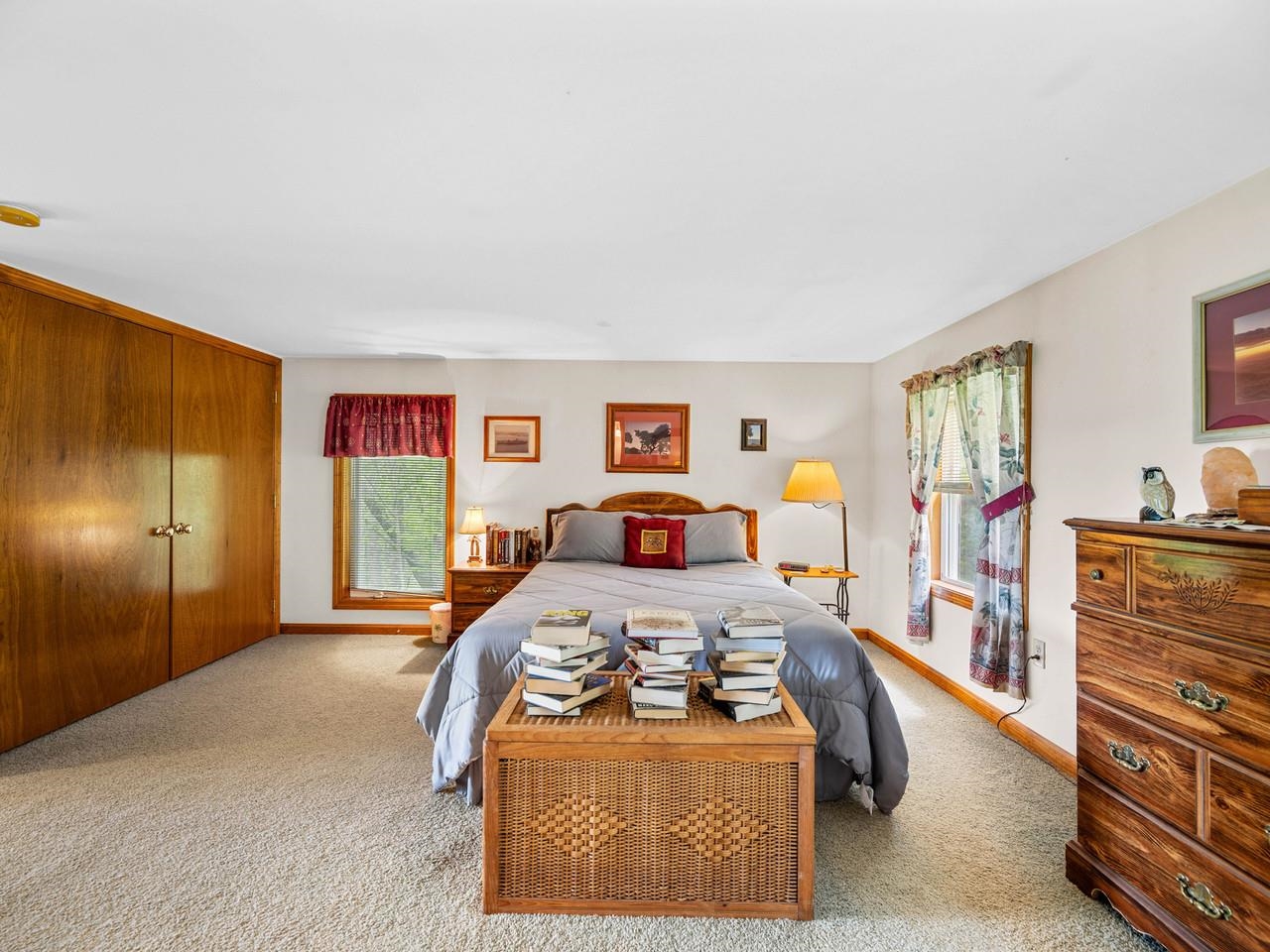 2403 Crosstown Road