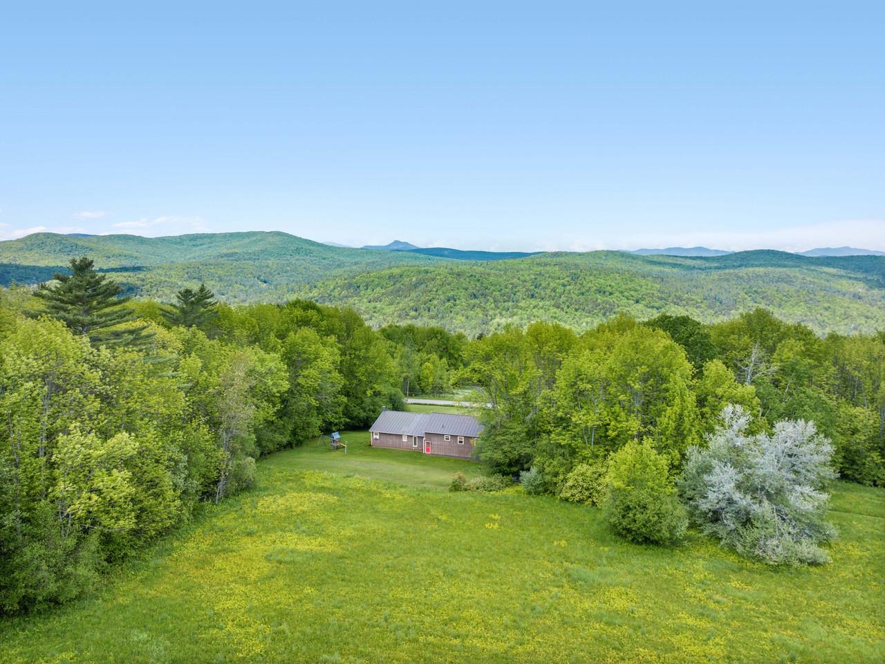 2403 Crosstown Road