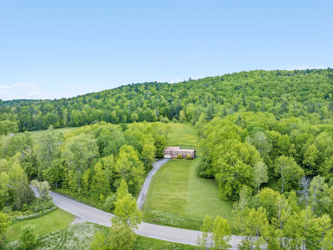 2403 Crosstown Road
