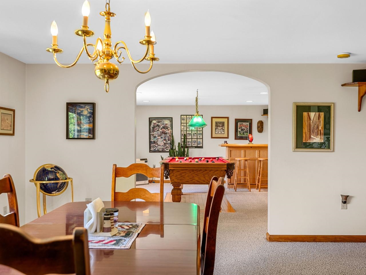 2403 Crosstown Road