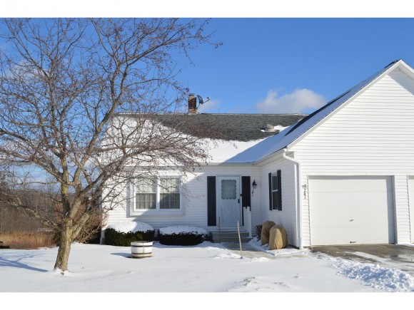 241 Eastview Circle, Unit 241