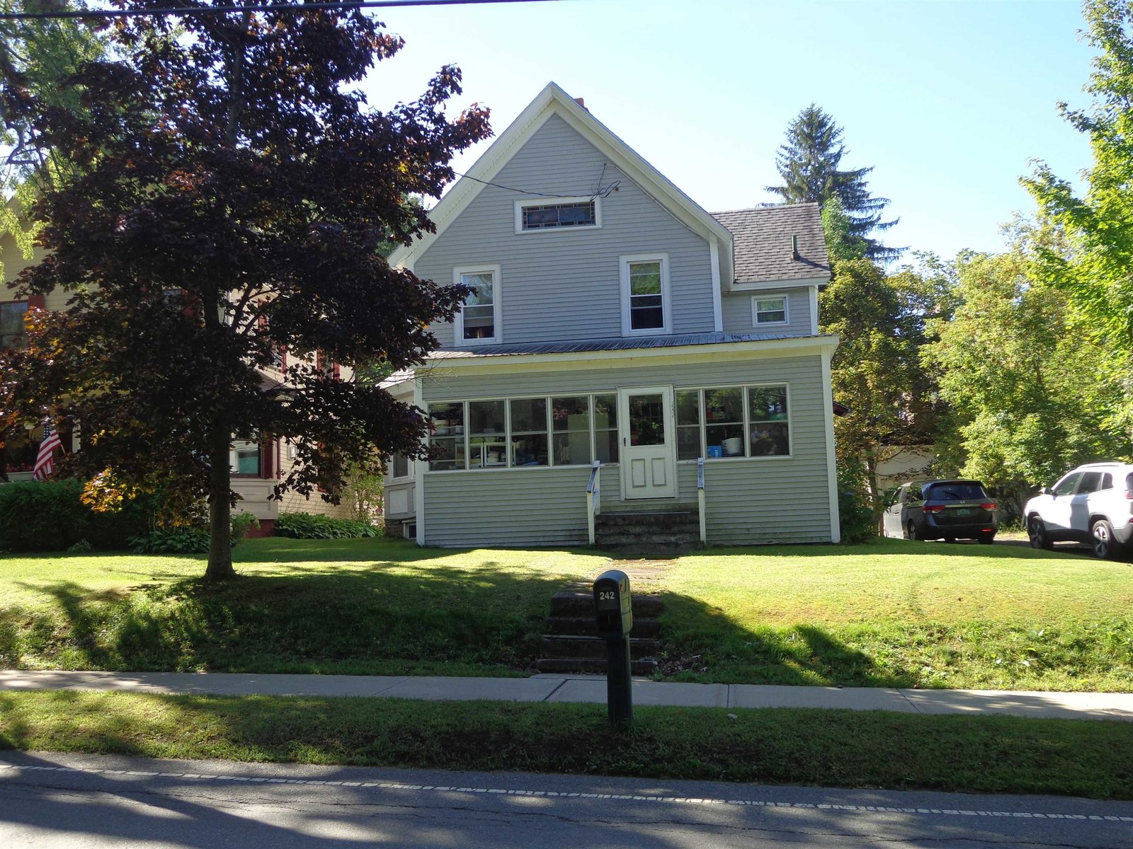 242 Caswell Avenue