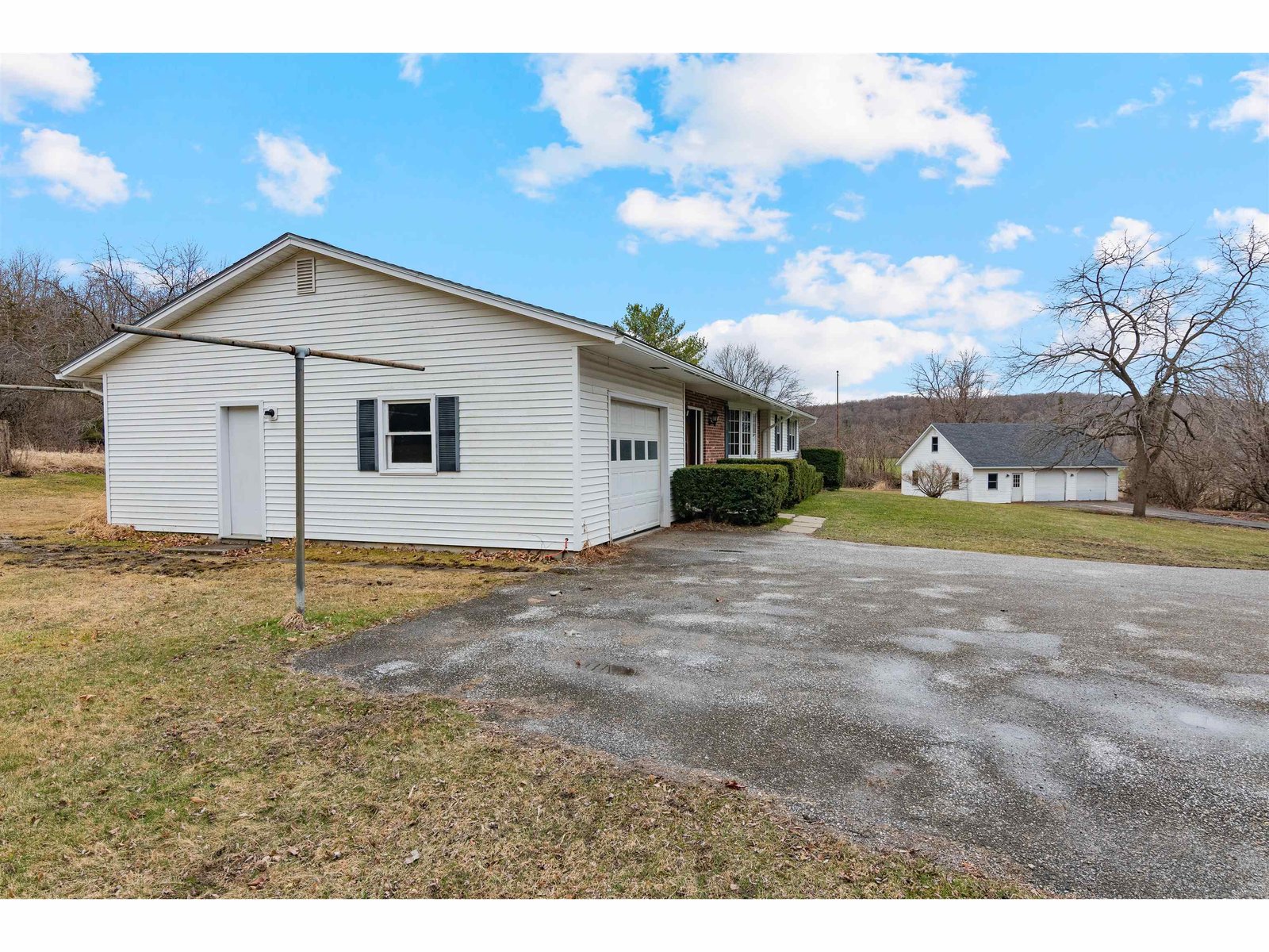 242 Kellogg Road