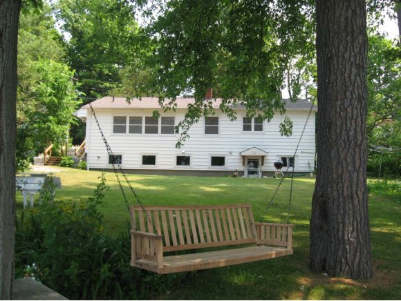 242 Pine Haven Shores Lane