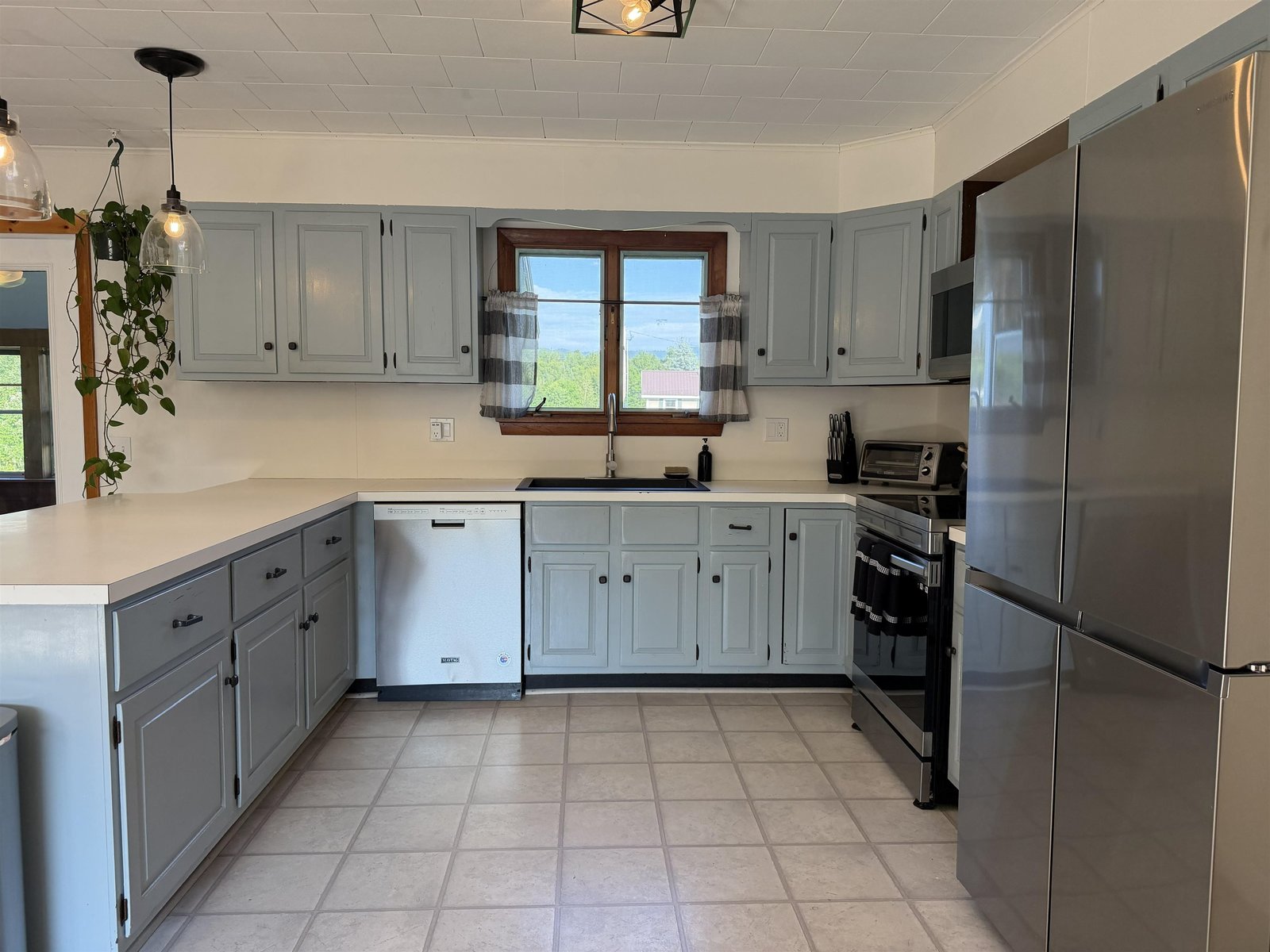 243 Goeltz Road