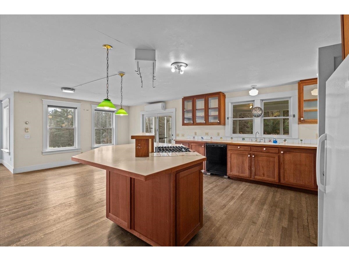243 Lyle McKee Road