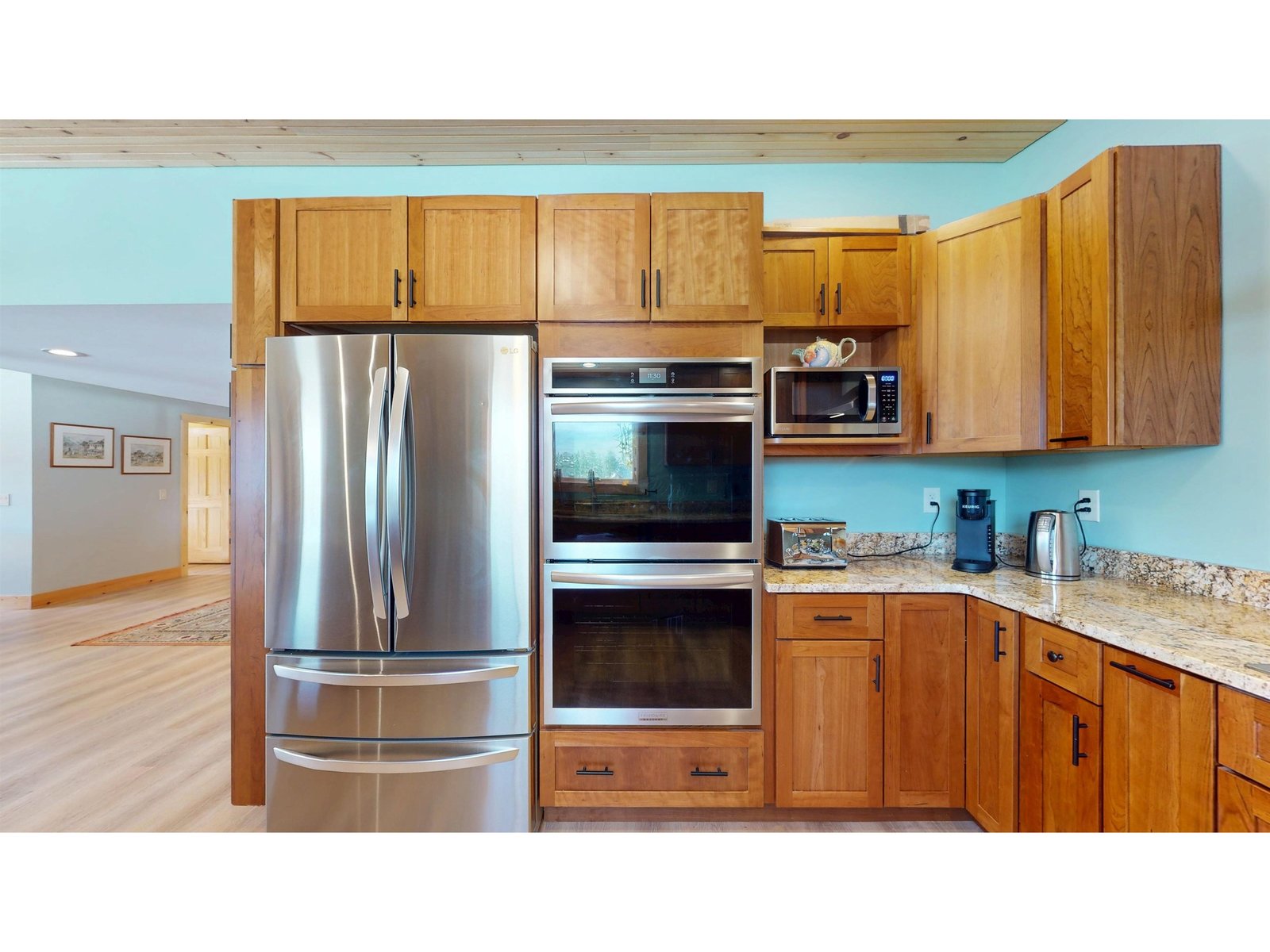 Main House - Kitchen