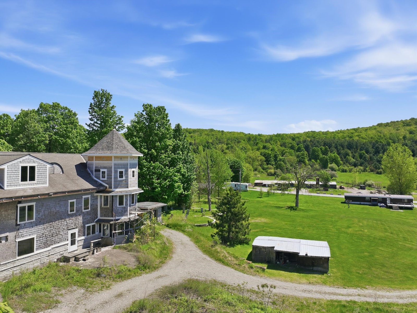 2437 Oakland Station Road