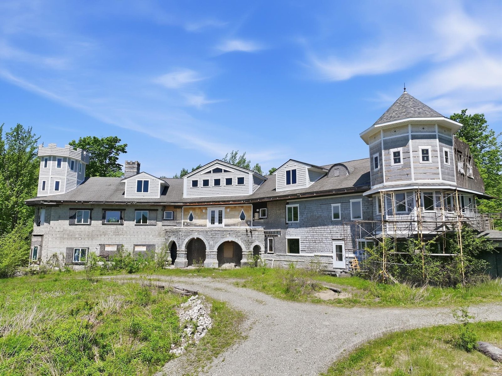 2437 Oakland Station Road